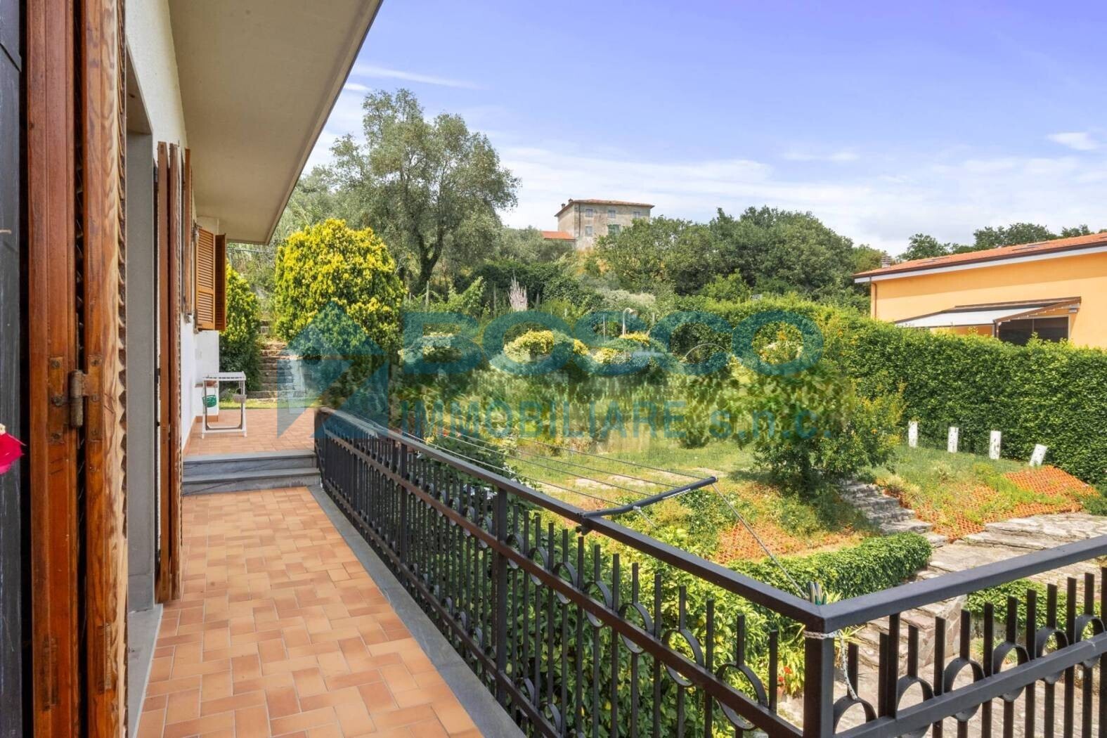 Casa indipendente vista mare in via montepertico 110, La Spezia