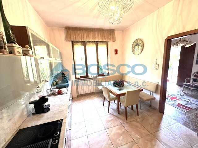 Casa indipendente vista mare in via amedeo sommovigo, La Spezia