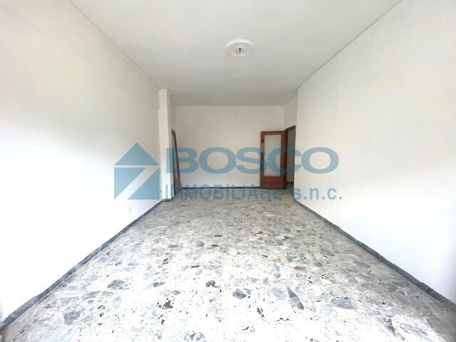 Trilocale con terrazzo in via claudio monteverdi, La Spezia