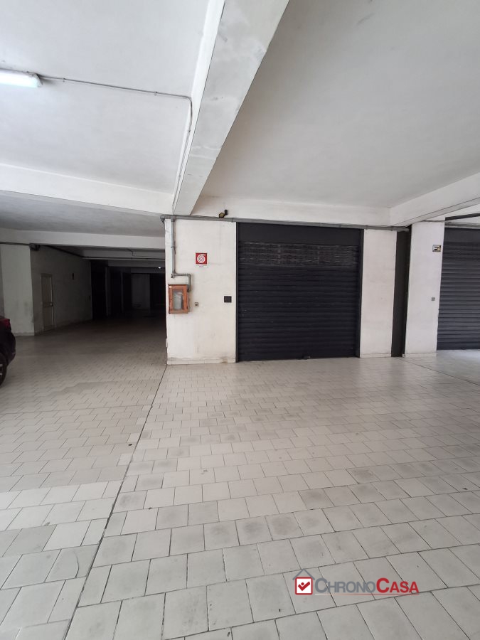 Box/Garage 55mq in vendita a Messina