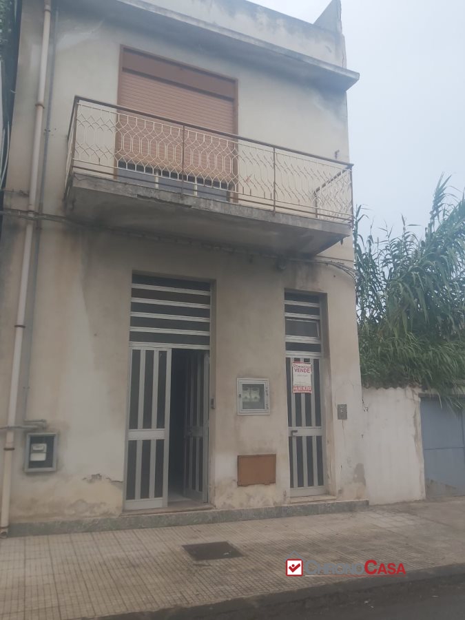 Quadrilocale in vendita a Spadafora