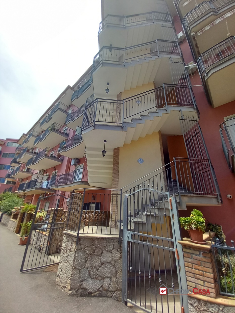 Bilocale in affitto a Roccalumera