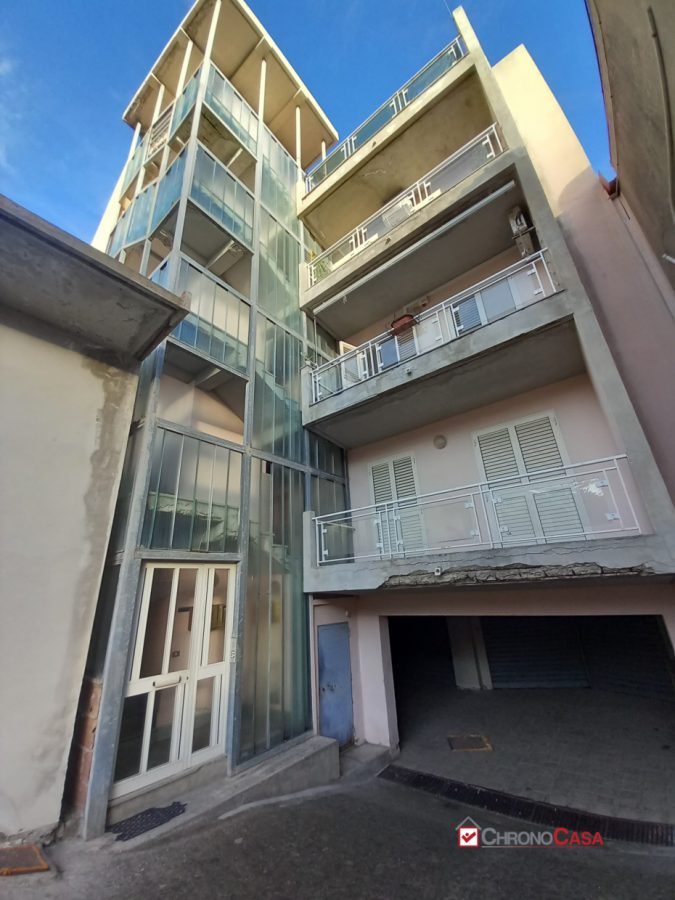 Magazzino in affitto a Messina