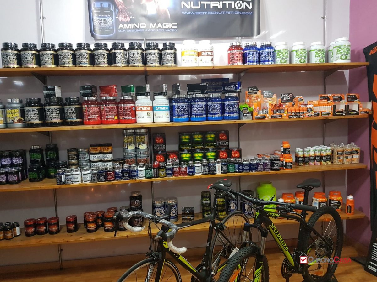 Locale commerciale in vendita a Messina