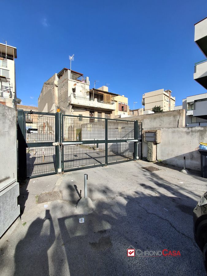 Box/Garage 12mq in affitto a Messina