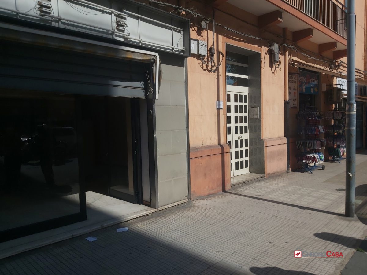 Locale commerciale in vendita a Messina
