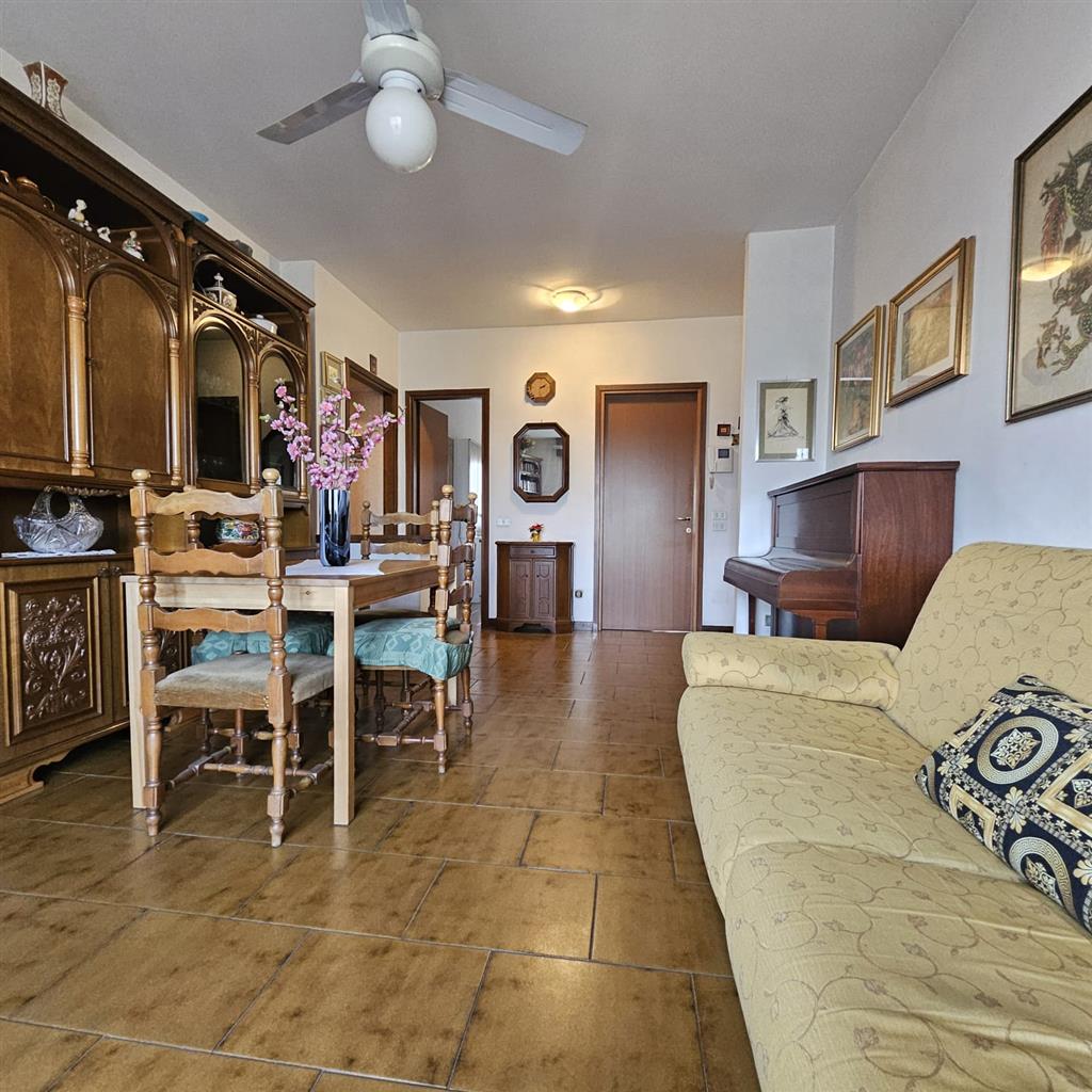 Appartamento con box in via cilea 61, Cinisello Balsamo