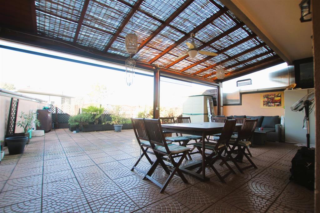 Appartamento con terrazzo in viale della repubblica 29, Muggi