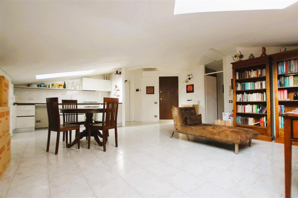 Mansarda in vendita in via corridoni 28, Bresso