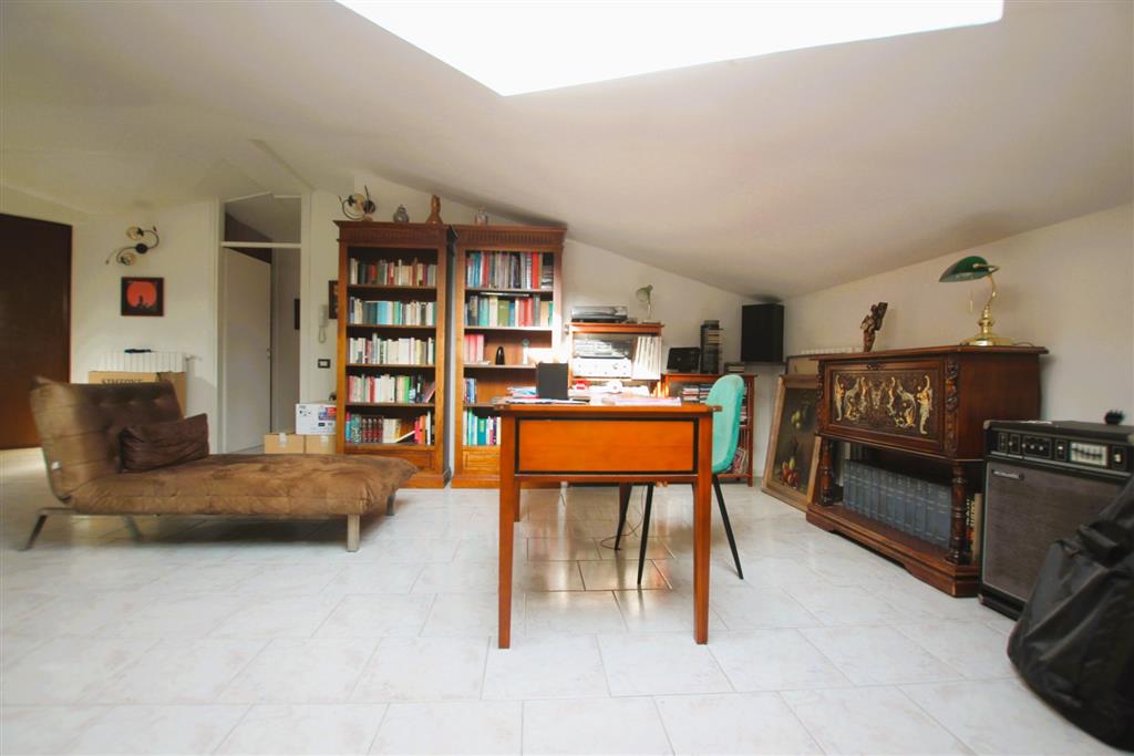 Mansarda in vendita in via corridoni 28, Bresso