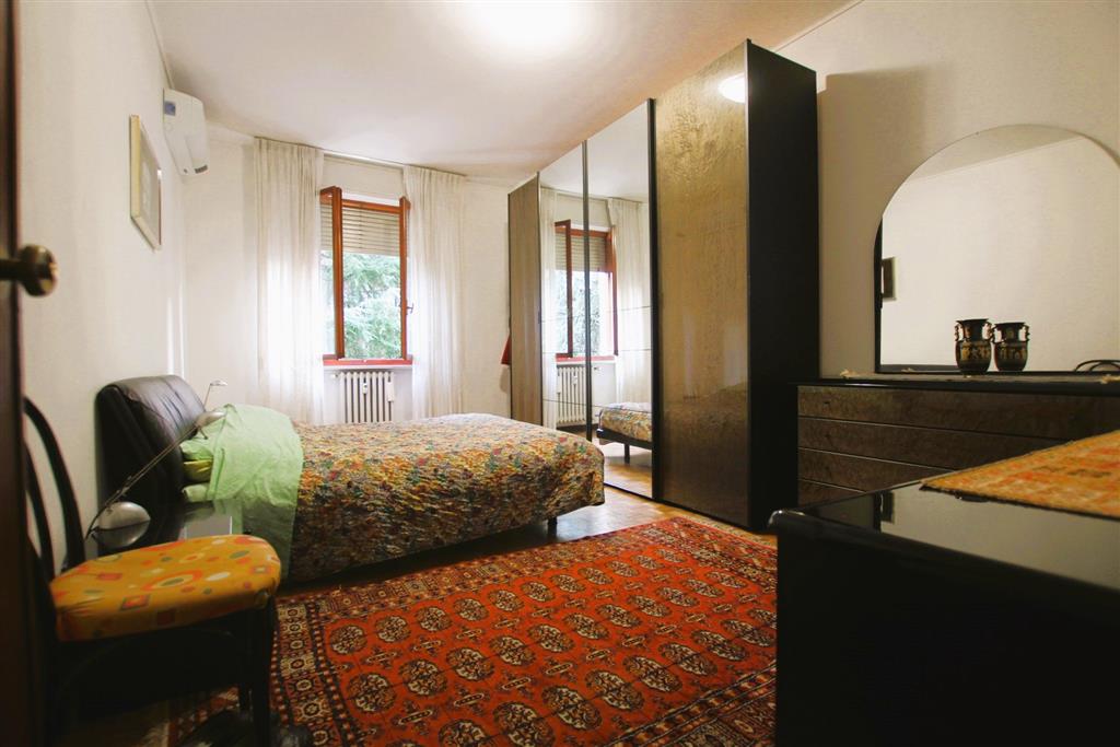 Appartamento con box in via don sturzo 14, Bresso