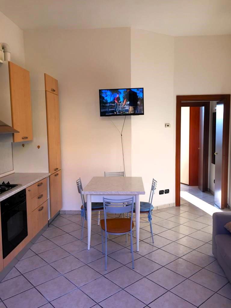 Appartamento arredato in affitto in via alessandro volta  17, Monza
