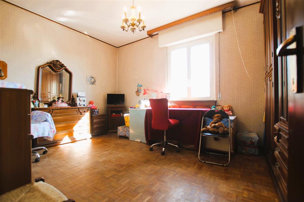 Appartamento con terrazzo in via cilea 45, Cinisello Balsamo