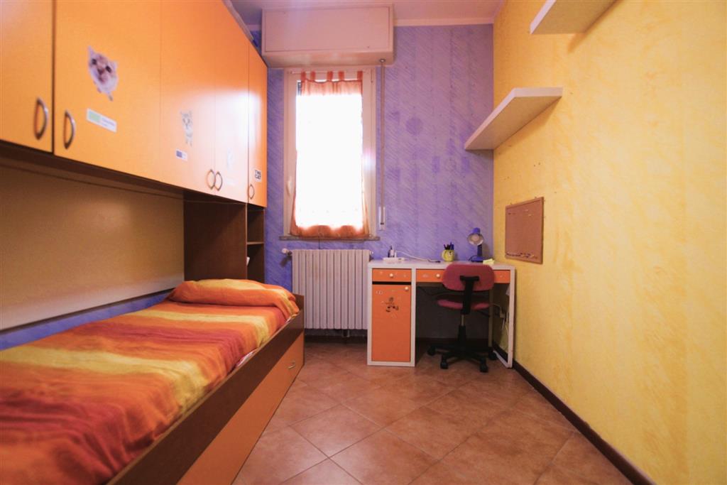 Appartamento ristrutturato in via pascoli 26, Cinisello Balsamo