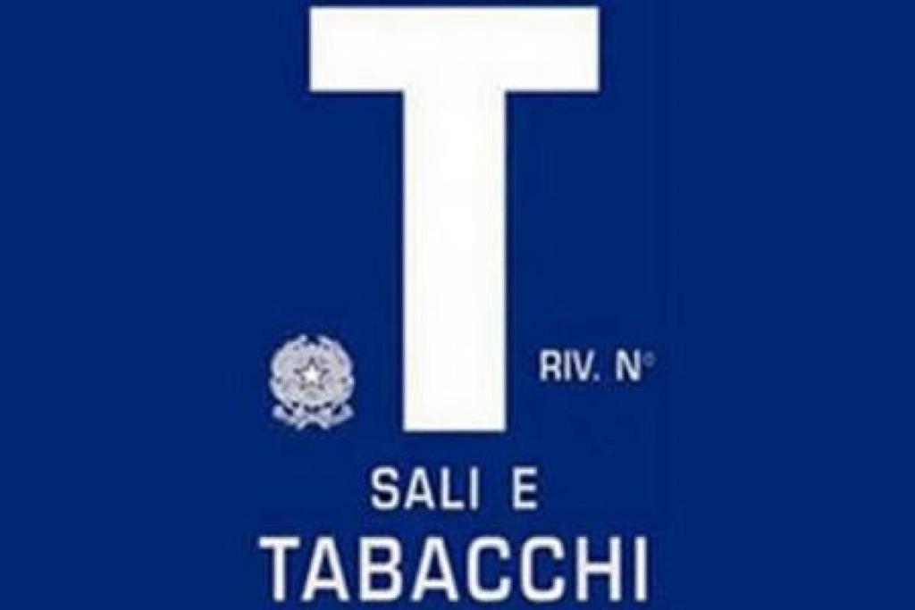 Attivit� commerciale Bar e tabacchi con giardino a Carate Brianza