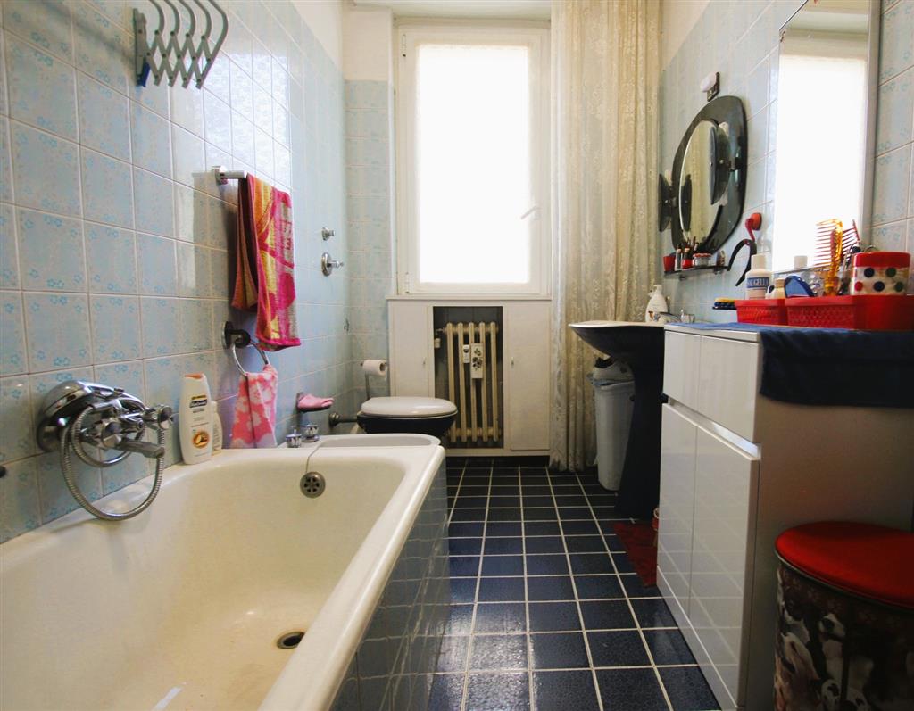 Appartamento con terrazzo in via cilea 45, Cinisello Balsamo