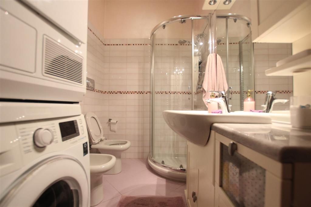 Appartamento con terrazzo in viale della repubblica 29, Muggi