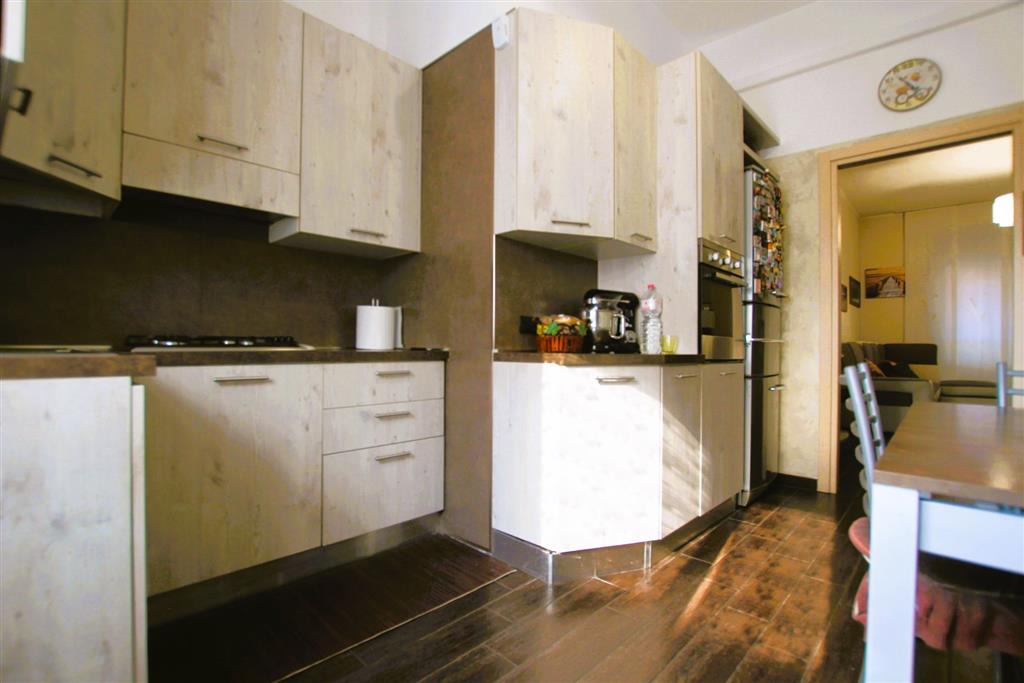Appartamento con box in via alfieri 7, Cinisello Balsamo