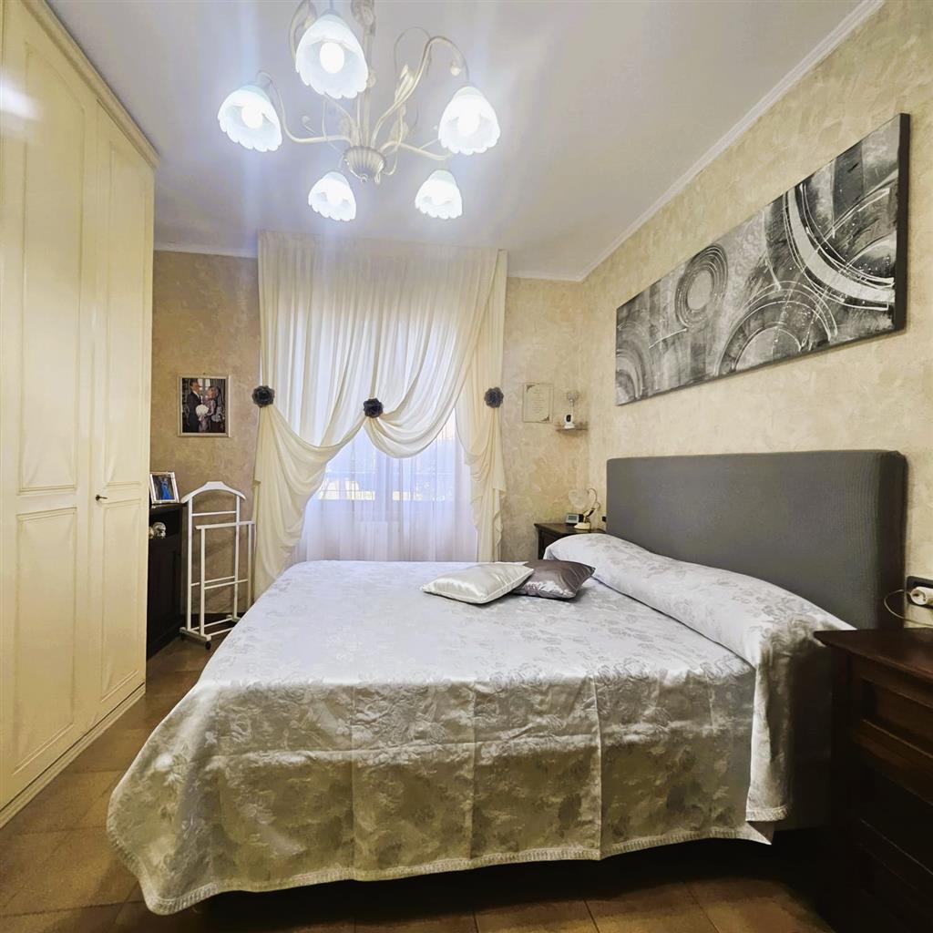 Appartamento con giardino in via deledda 7, Pessano con Bornago