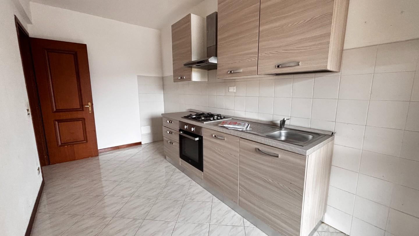 Quadrilocale con terrazzo a Cascina