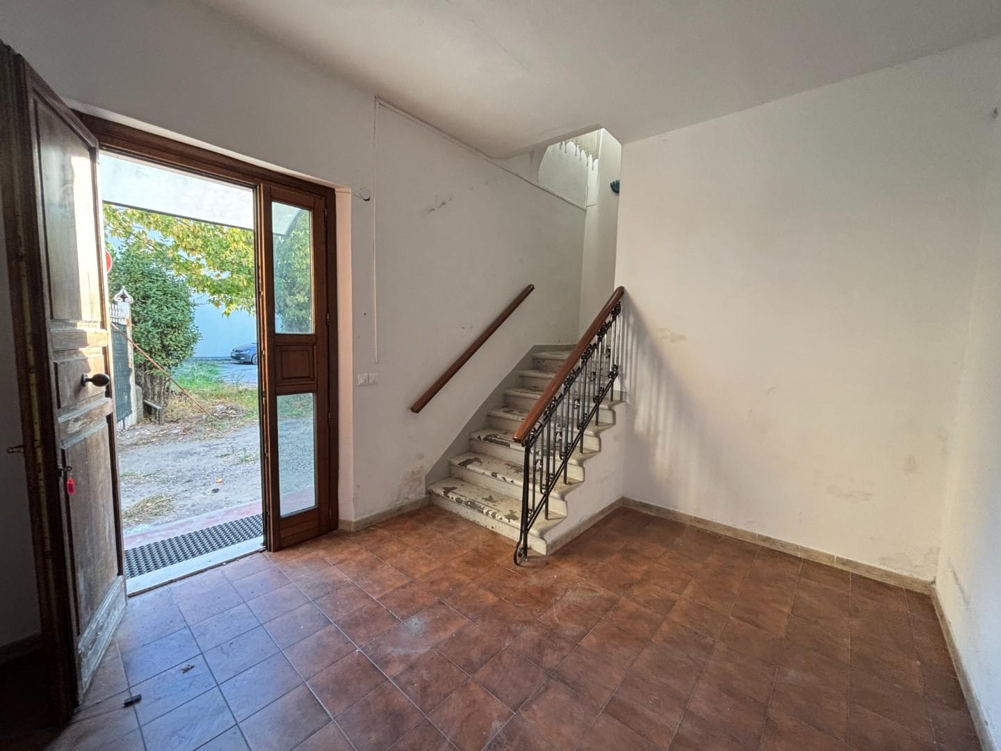 Appartamento in vendita a Cascina