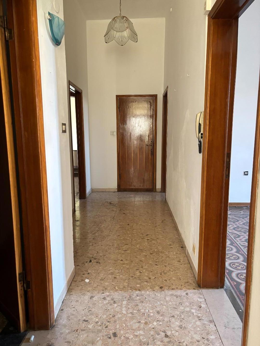 Appartamento in vendita a Cascina