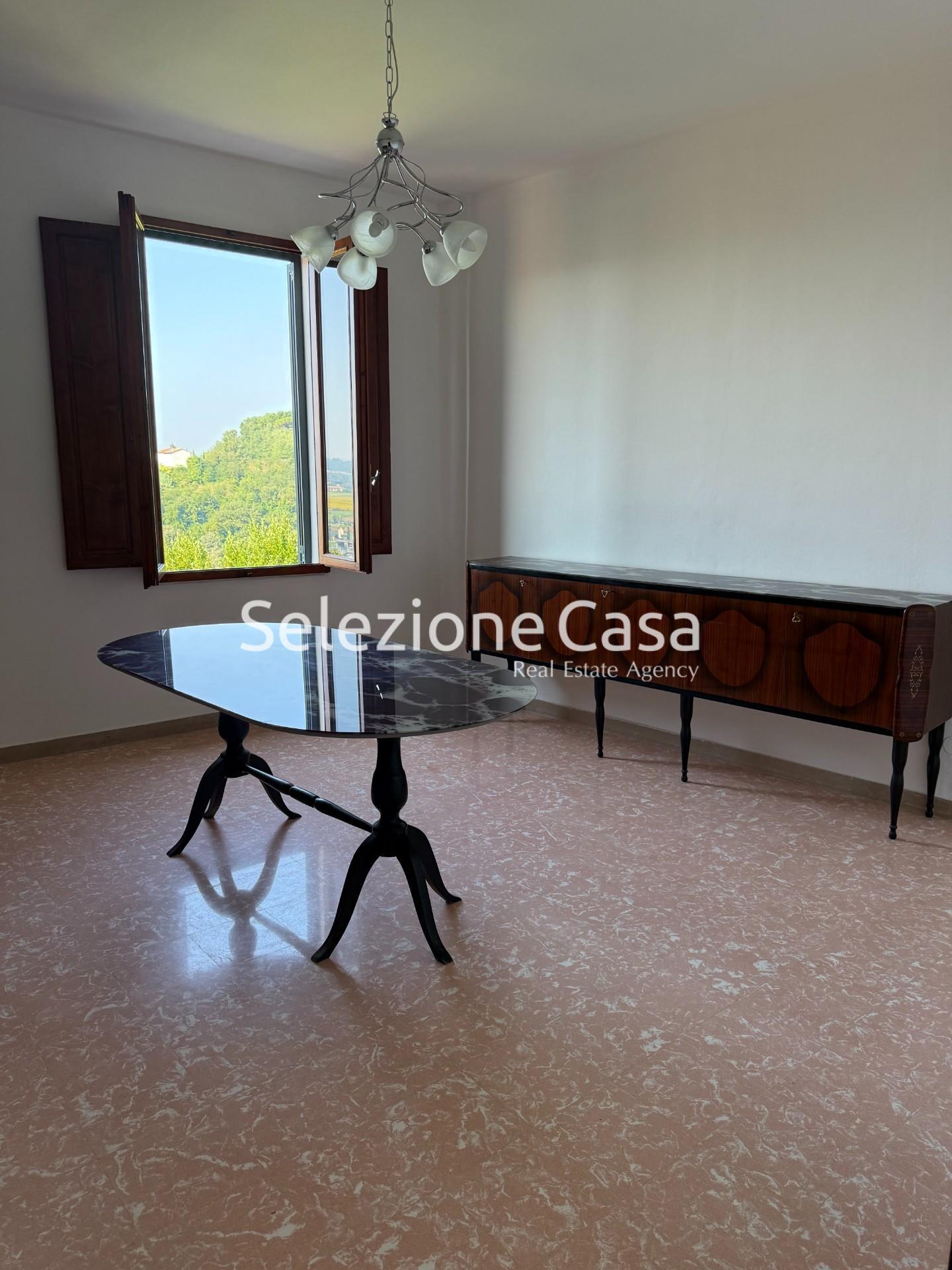Quadrilocale con terrazzo a Santa Maria a Monte