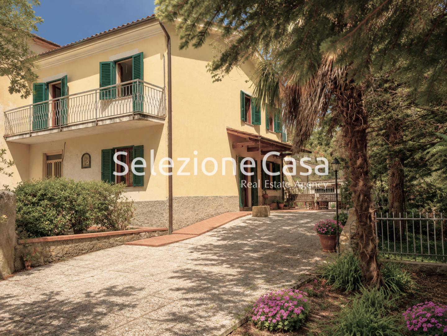 Casa indipendente con giardino a Montopoli in Val d'Arno