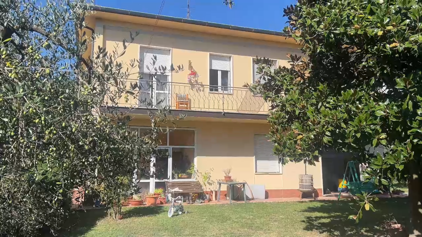 Casa indipendente con giardino a Santa Maria a Monte