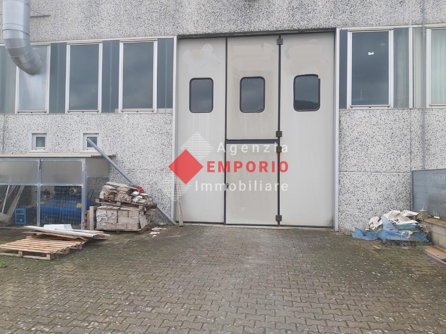 Capannone in vendita a Vicopisano