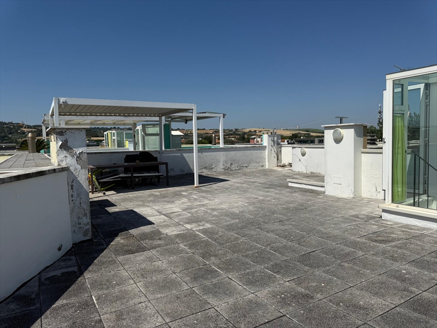 Attico con box in ss adriatica nord 64/b, Senigallia