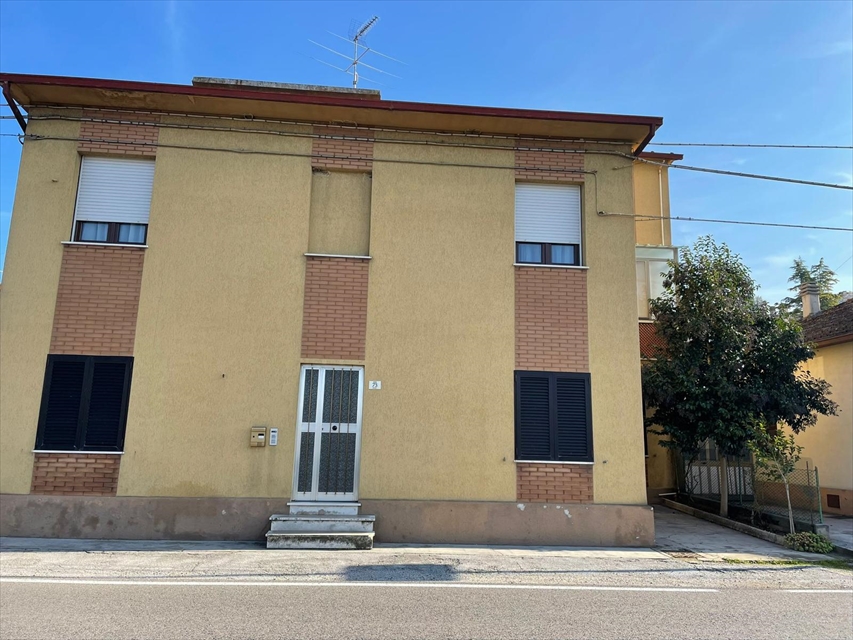 Casa indipendente con giardino in /via arceviese, Senigallia
