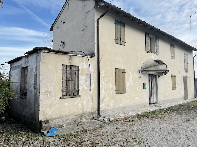 Rustico con giardino a Motta di Livenza