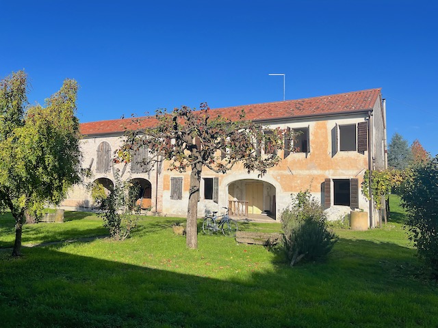 Rustico con giardino a San Biagio di Callalta