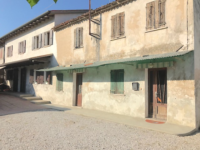 Villa con giardino a Salgareda