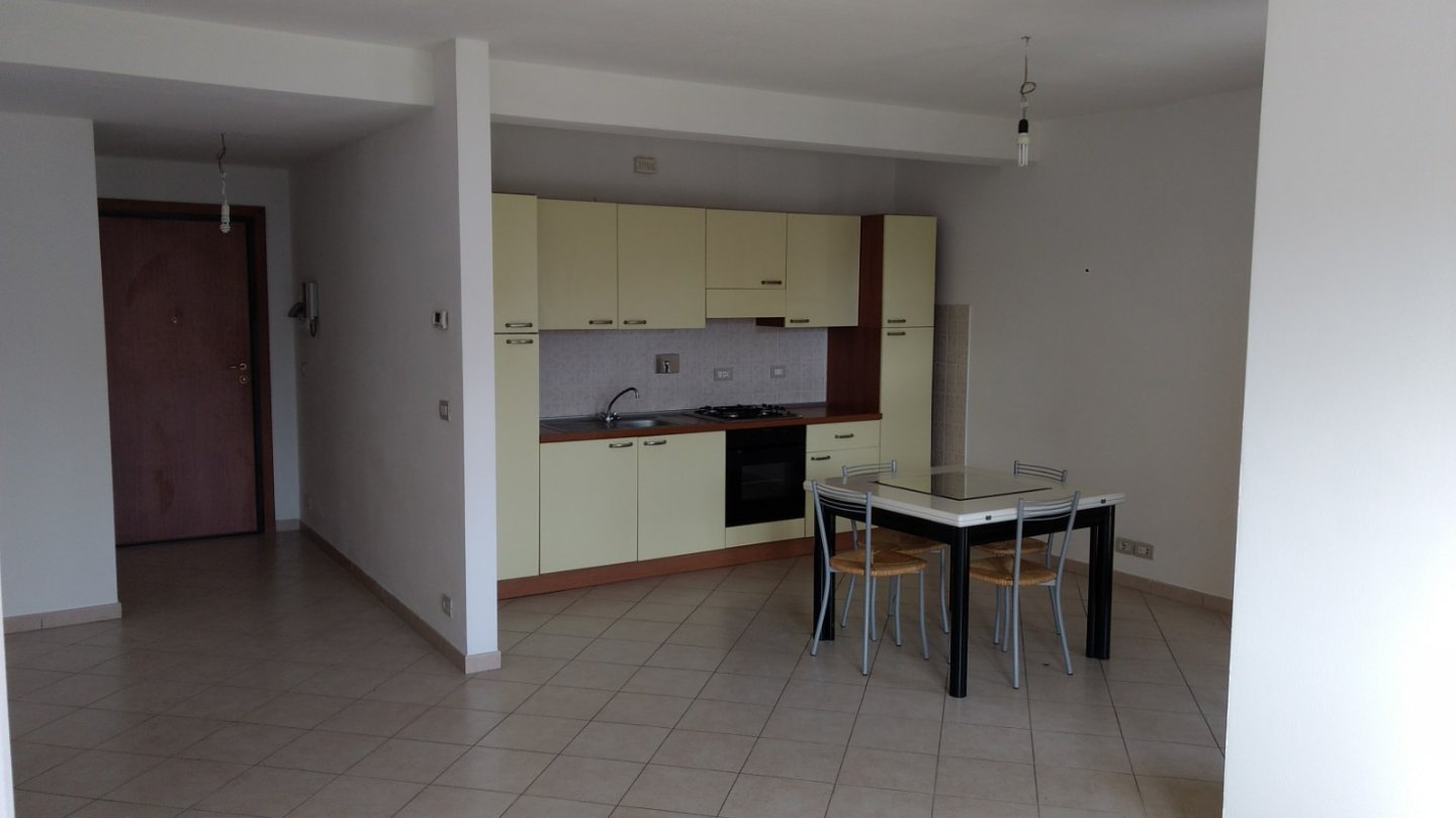 Bilocale con terrazzo, Pisa putignano no