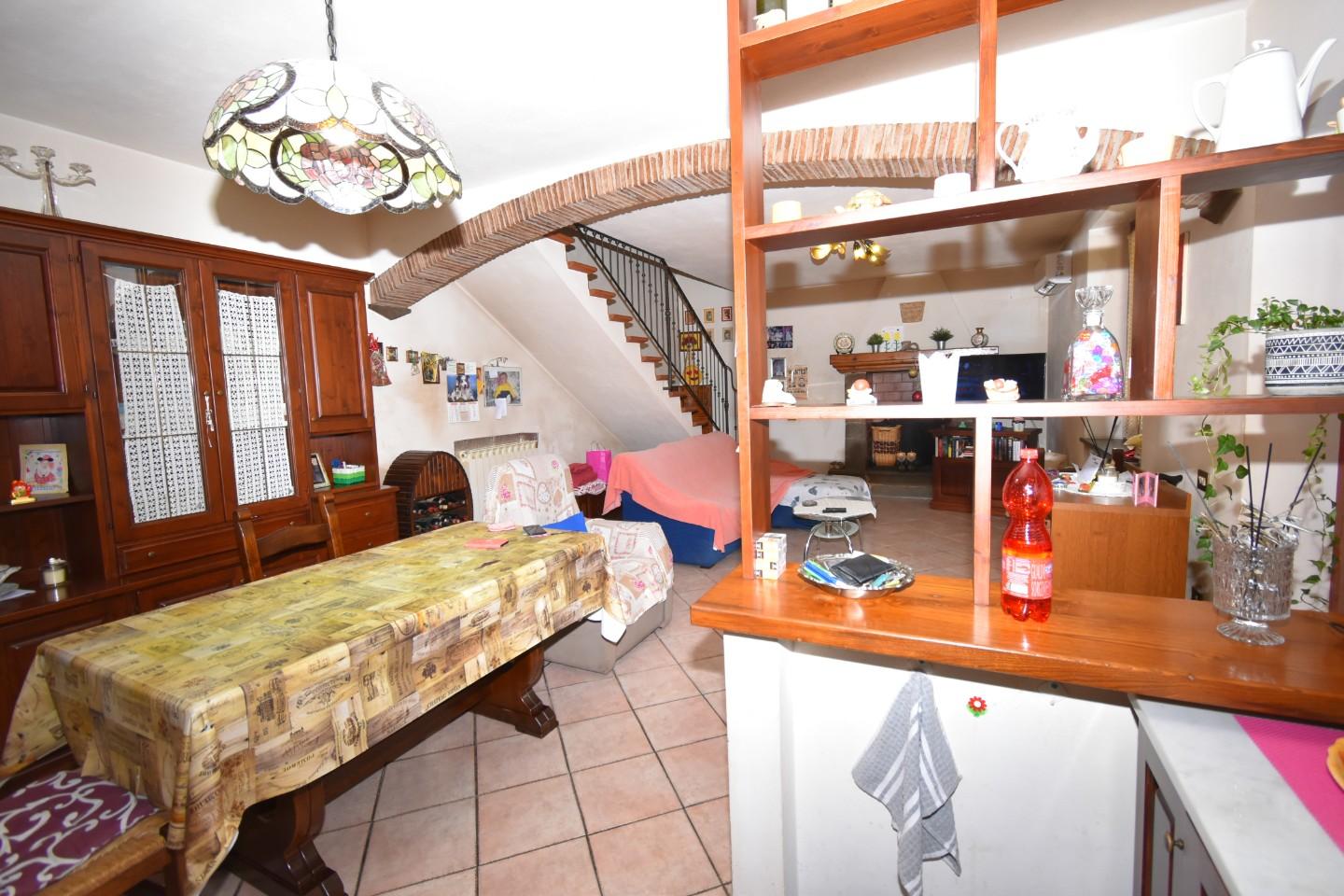 Casa indipendente con giardino, San Giuliano Terme pappiana