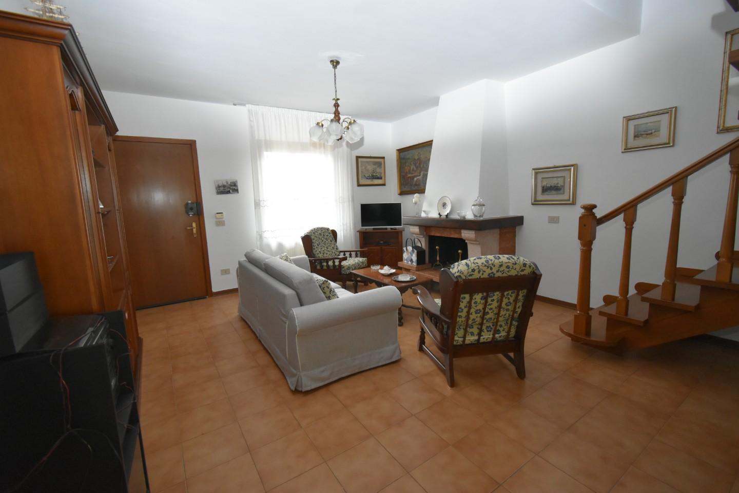 Villa arredata in affitto, San Giuliano Terme pappiana