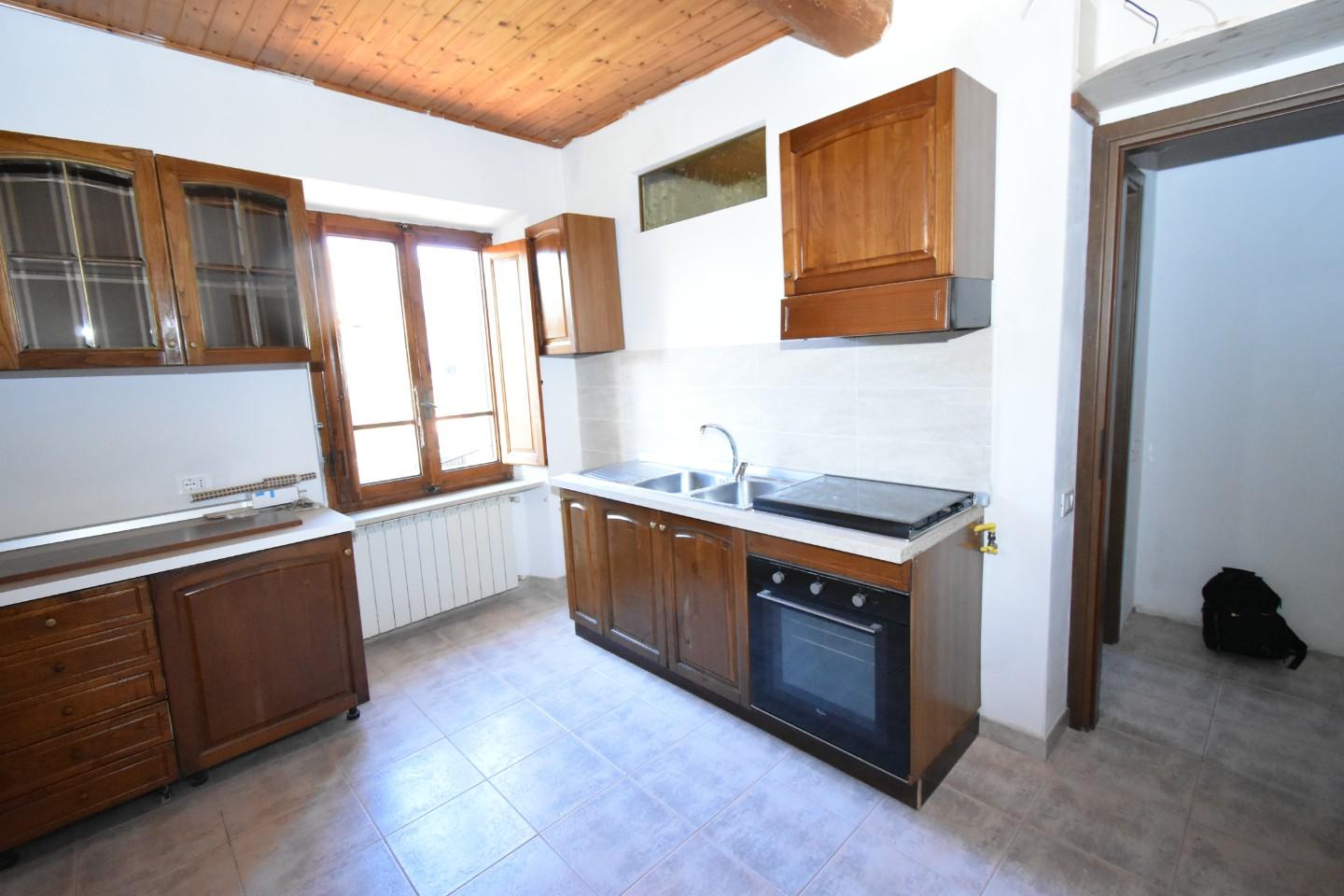 Quadrilocale ristrutturato, Vecchiano filettole