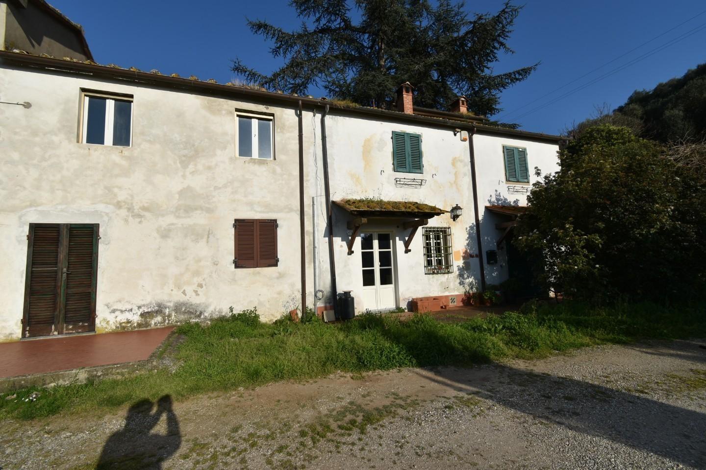 Casa indipendente con giardino a Massarosa