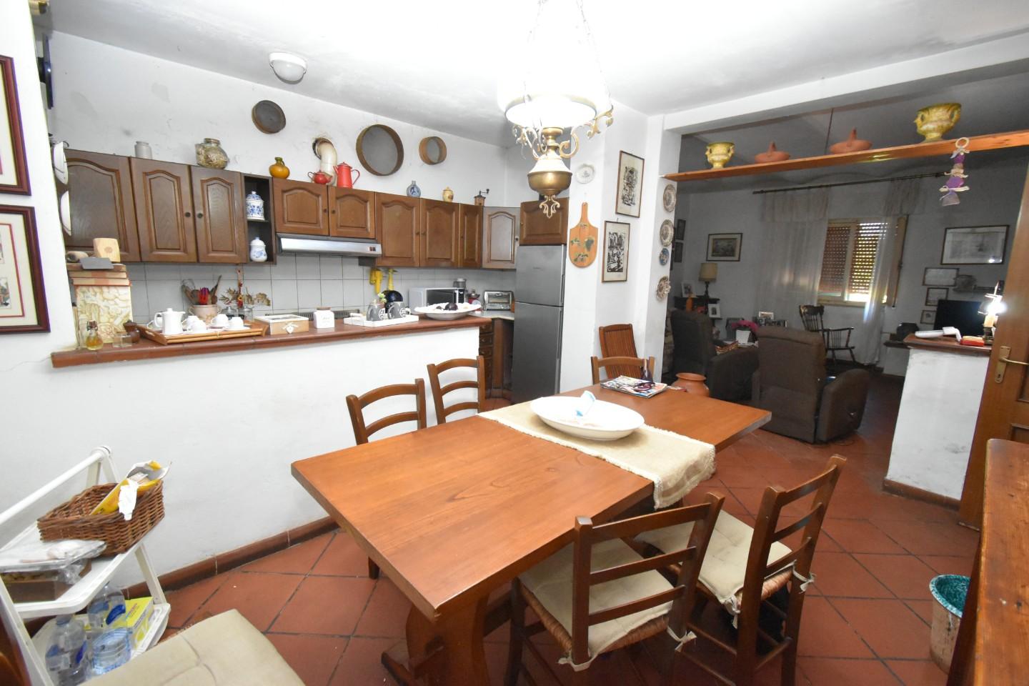 Casa indipendente con terrazzo a San Giuliano Terme