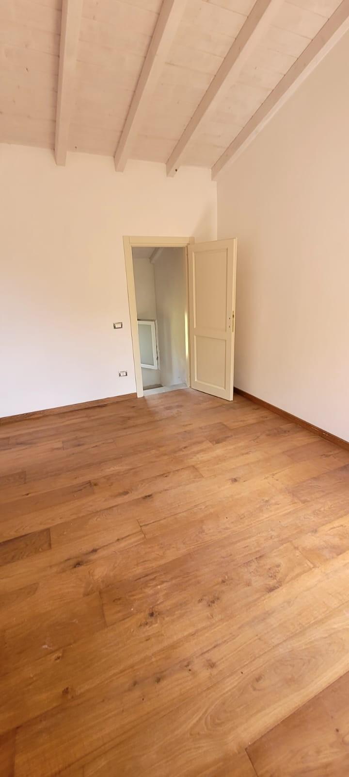 Casa indipendente con giardino a San Giuliano Terme