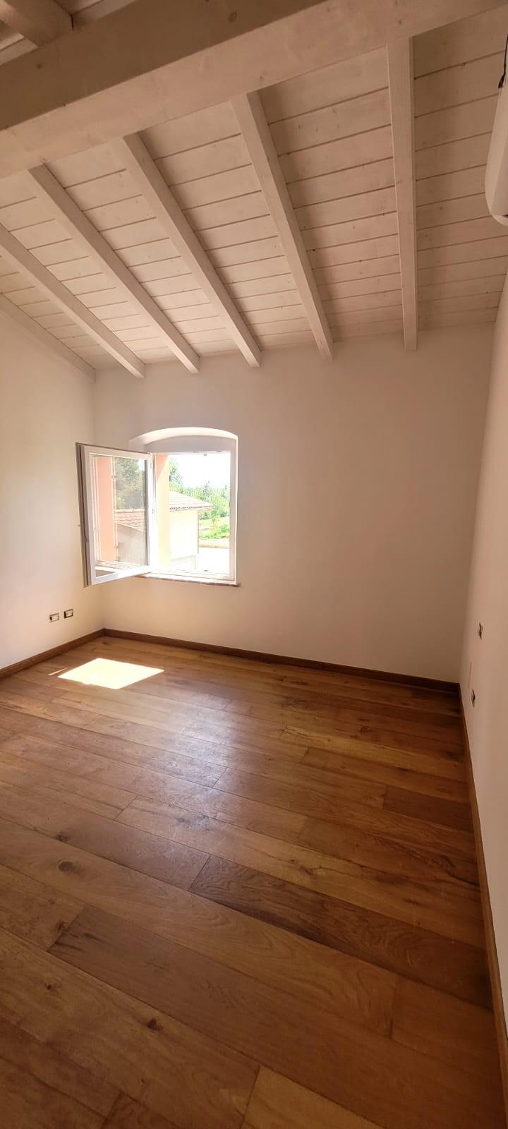 Casa indipendente con giardino a San Giuliano Terme