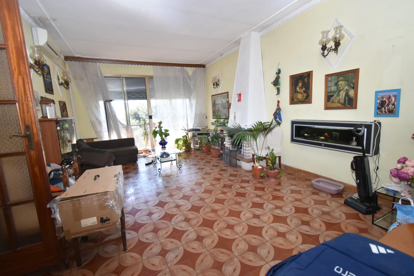 Casa indipendente con terrazzi, Pisa porta nuova