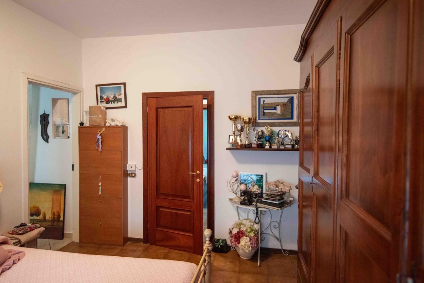 Villa con giardino a Vecchiano