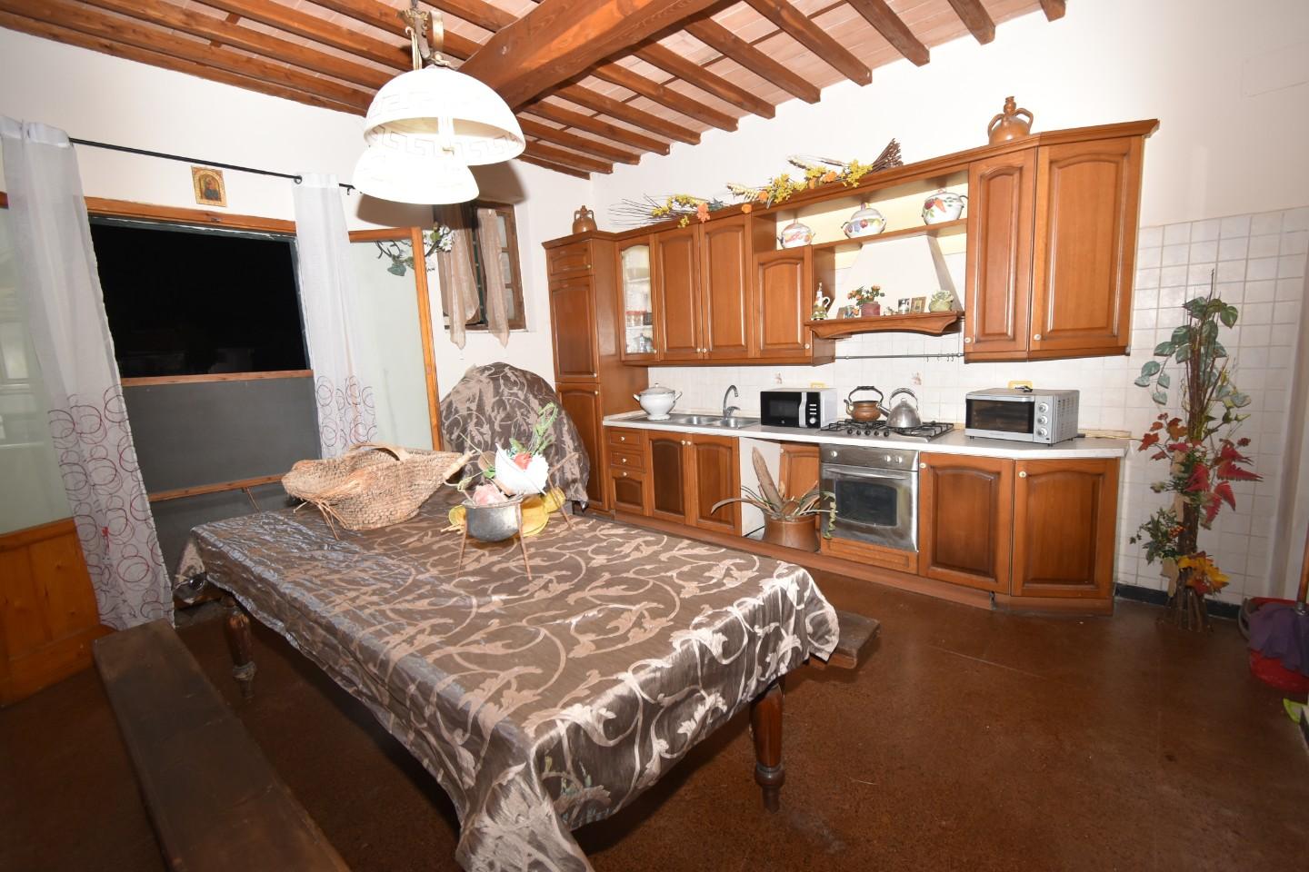 Casa indipendente con giardino, Vecchiano nodica