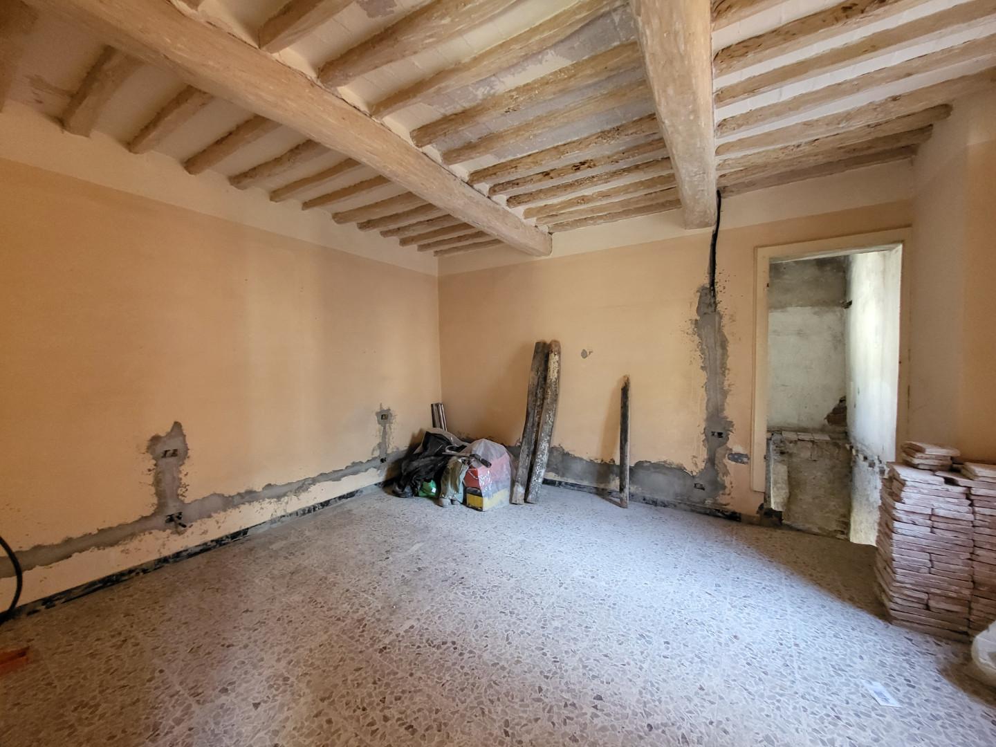 Casa indipendente da ristrutturare, San Giuliano Terme ripafratta