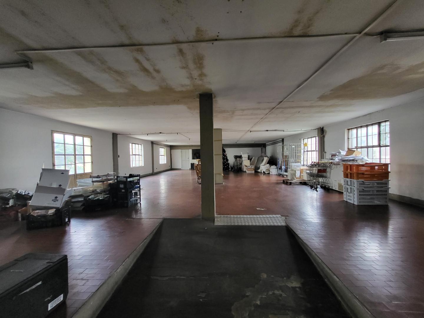 Locale commerciale in vendita, Vicopisano san giovanni alla vena