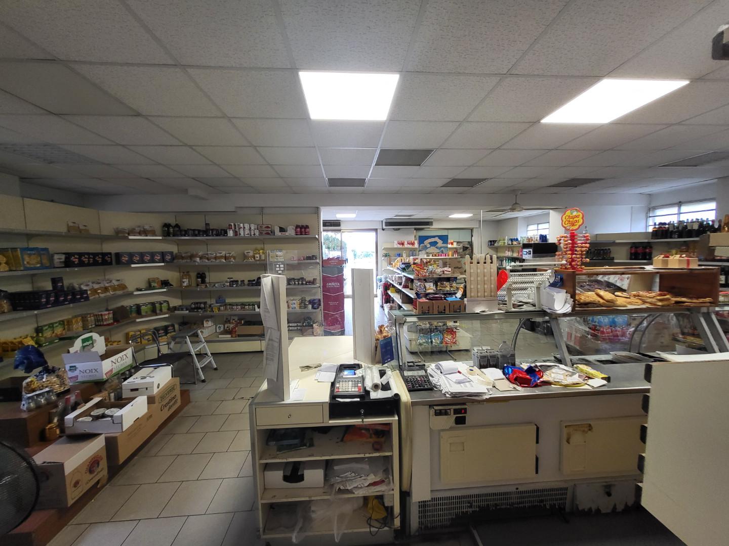 Locale commerciale in vendita, Vicopisano san giovanni alla vena