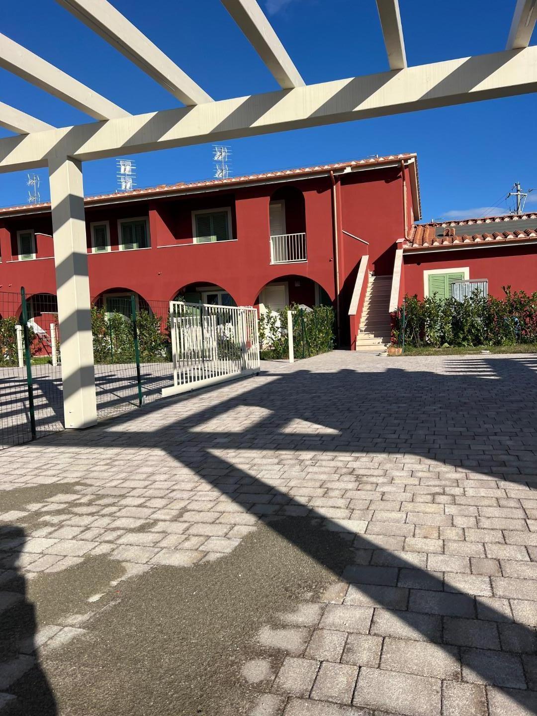 Quadrilocale con terrazzi, Calcinaia fornacette